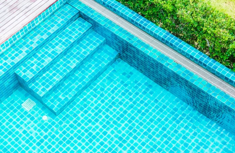 meilleur revetement piscine béton